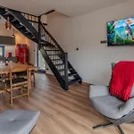 Osada Niebieskich Drzwi 39 A Chalet