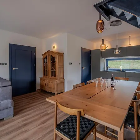 Osada Niebieskich Drzwi Stronie Śląskie