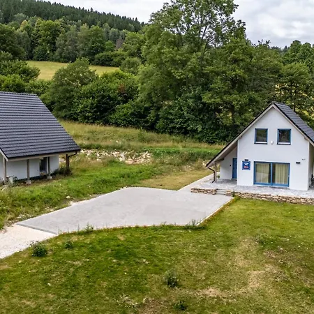 Chalet Osada Niebieskich Drzwi 39 A